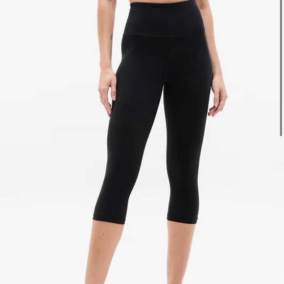 Athleta Ultra High Rise Elation Crop Leggings - Black Sz small EUC women’s - Picture 3 of 10